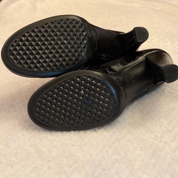 A2 Aerosole Womens Black Classic Pump Peep Toe Size 8M - Picture 7 of 7